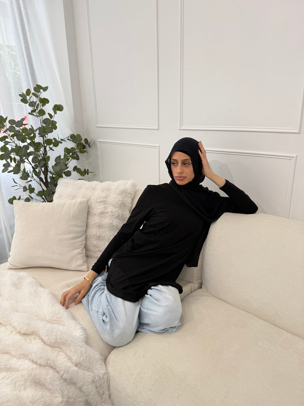 Basic Long Top- Black