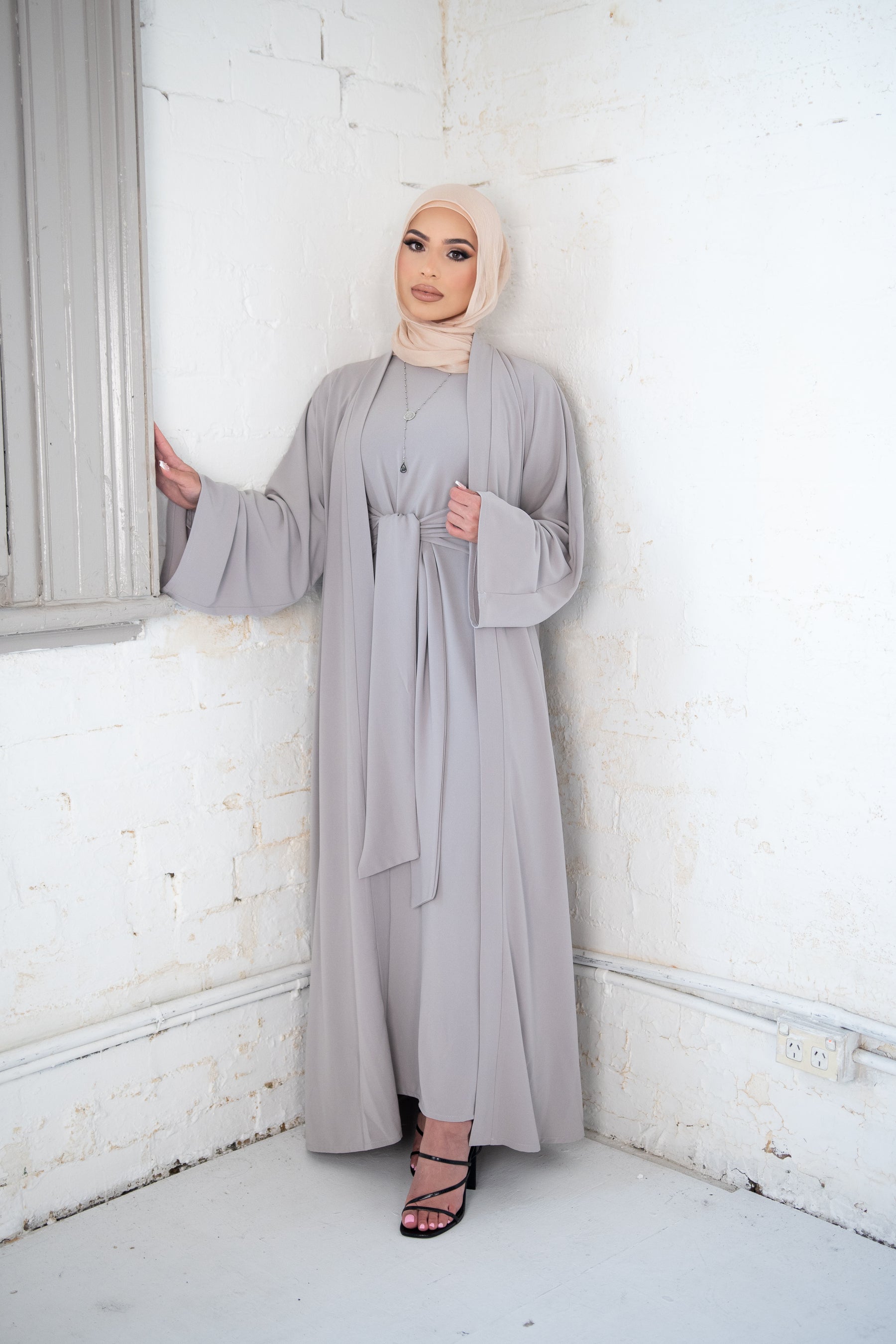 Azra Tie Waist Set - Grey